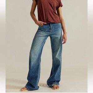 NWOT We The Free Tinsley Baggy Mid-Rise Straight Leg Jean